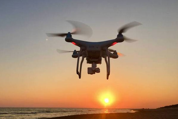 Grunnleggende komponent i multirotor UAV - børsteløs motor